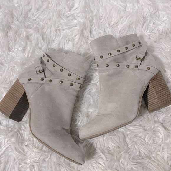 🟢3 items for $20—//BP Kolo Suede Leather Bootie Studded Ankle Strap Flared Heel - Picture 1 of 12